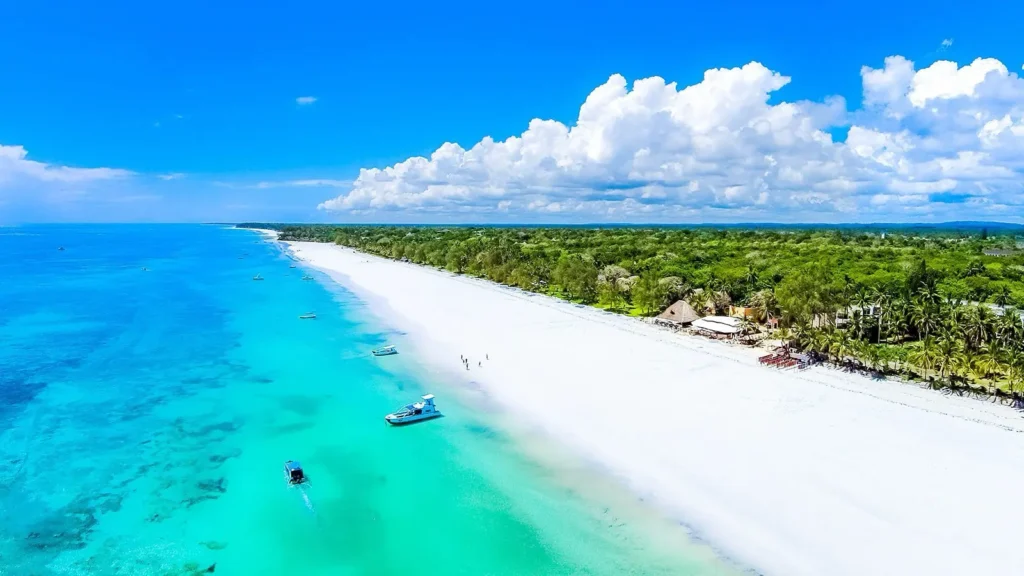 Unique safaris destinos quenia praia diani 1