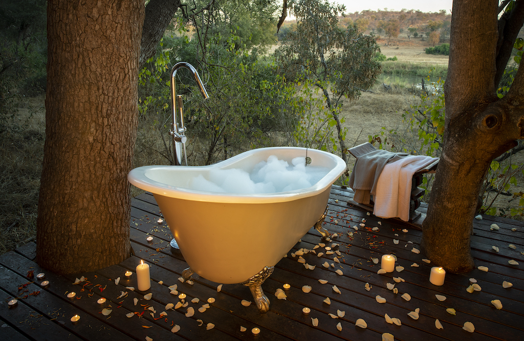 Unique Safaris Pondoro Game Lodge 13